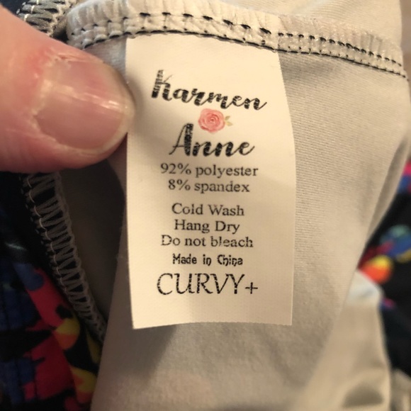 Karmen Anne Leggings Black Tie-Dye Paw Print TC2 NWOT - Picture 5 of 5